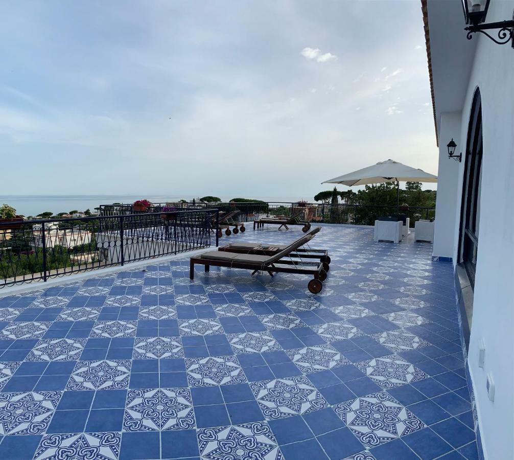 ガエータ Gli Archi Sul Mare Bed & Breakfast エクステリア 写真